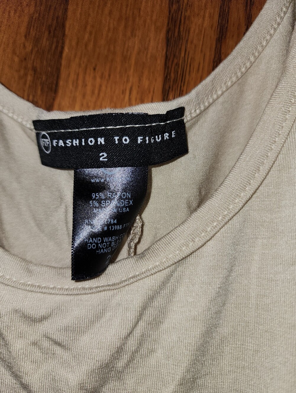 Fashion to Figure Khaki Scoop Neck Layerin Tank Top 2 NWT - Picture 4 of 8